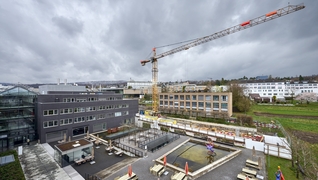 Le chantier en cours derrière la clinique Schulthess, vu d’en haut.